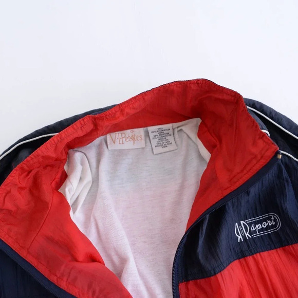 Vintage VIP Peities R&R Sport Red and Navy Lightweight Jacket - Picture 13 of 13